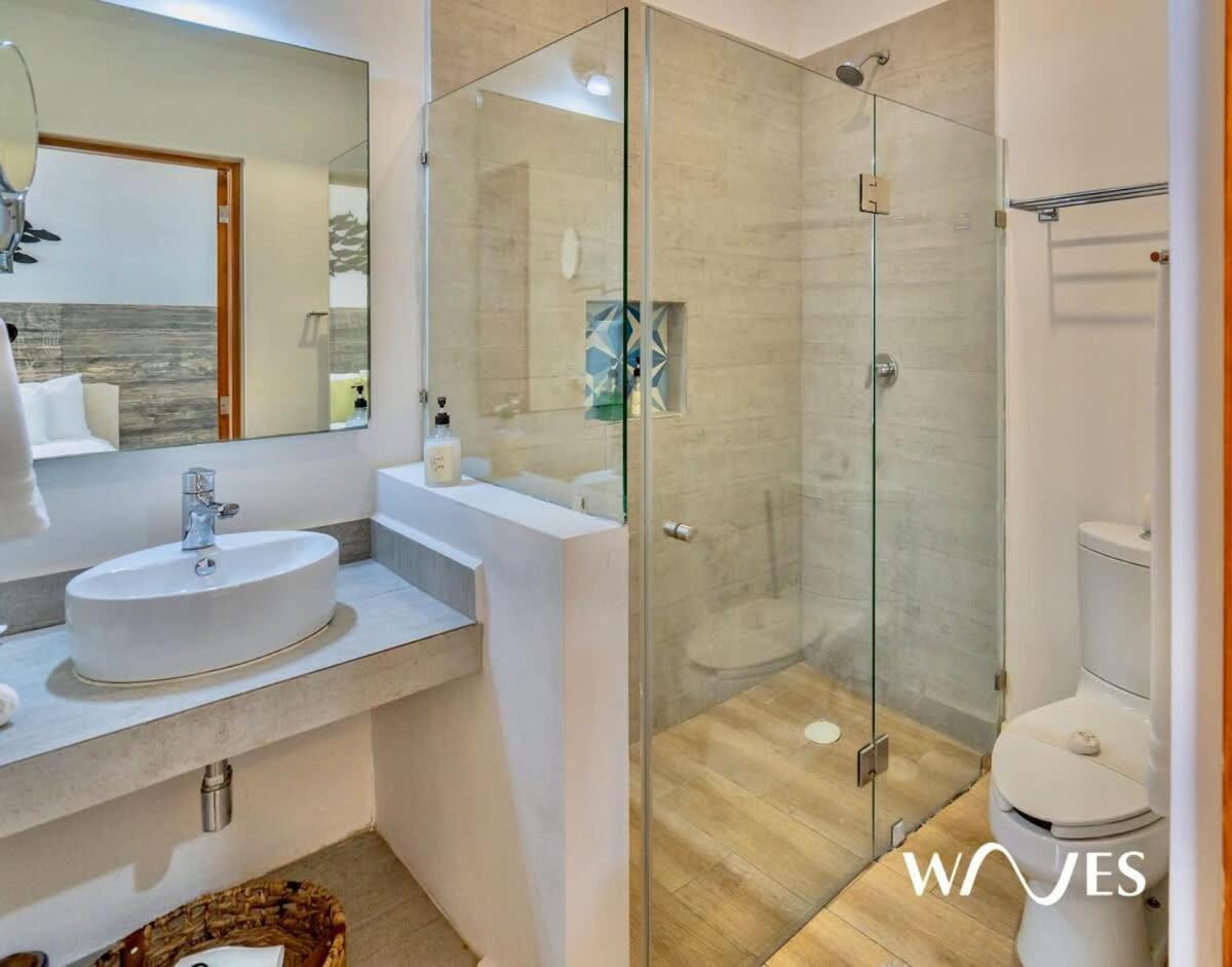 Great Located Spacious 2 Bedroom With Amazing Terrace By Waves Management *